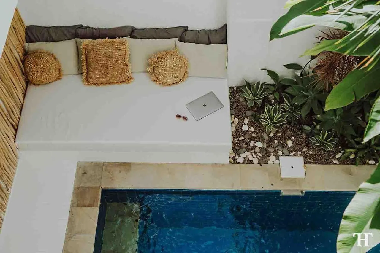 The Hidden Tree Canggu 100 Meter To Beach Villa